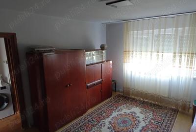 Apartament cu 2 camere semidecomandat în Central - 3