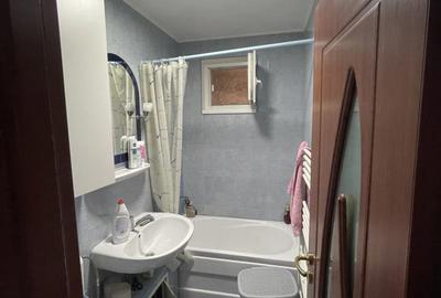 Apartament cu 3 camere semidecomandat în Central - 8