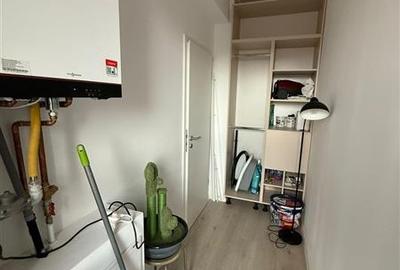 Apartament cu 2 camere decomandat în Tractorul - 8
