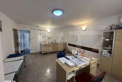 Apartament cu 3 camere în Micro 17 - 1