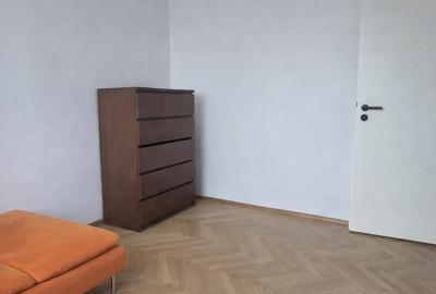 Apartament cu 3 camere decomandat în Dristor - 3