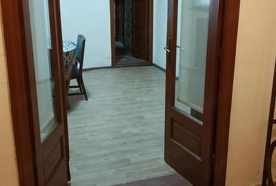Casă cu 3 camere în 1 Decembrie 1918 - 2