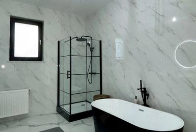 Cabana de lux ,cu priveli?te deosebita - 2