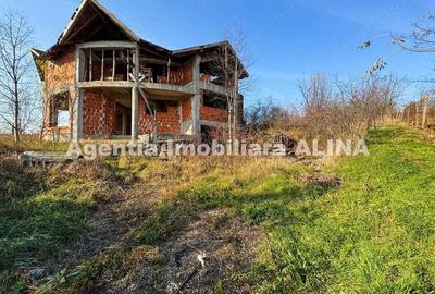 Casa 5 camere D+P+Mansarda si teren in Loc. Santuhalm, Jud. Hunedoara. - 1