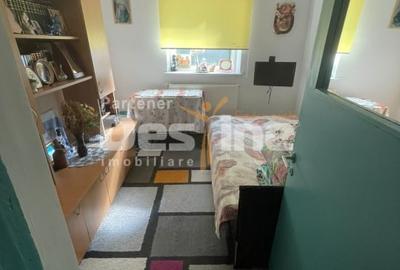 Casă individuală cu 3 camere cu Canalizare în Giulești - 7