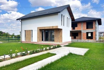 Casă individuală cu 4 camere în Berceni