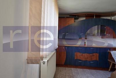 Apartament cu 2 camere decomandat, mobilat în Central - 2