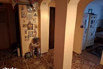 Apartament cu 4 camere decomandat în Central - 7