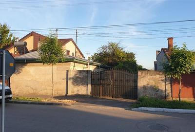 Casă cu 6 camere cu Teren 554 Mp în Chercea - 1