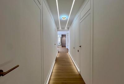 Apartament cu 3 camere semidecomandat în Exterior Vest - 1