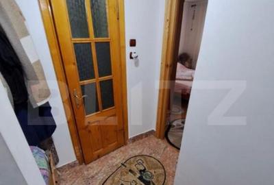 Apartament cu 2 camere decomandat, mobilat în Central