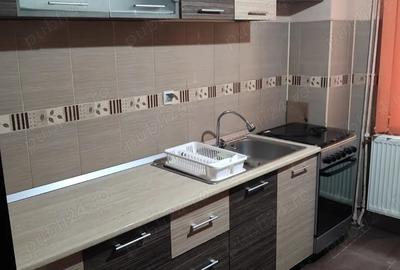 Apartament 3 camere etaj intermediar de inchiriat Rogerius - 3