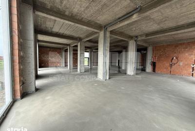 Spațiu comercial, de 550 mp, în Central