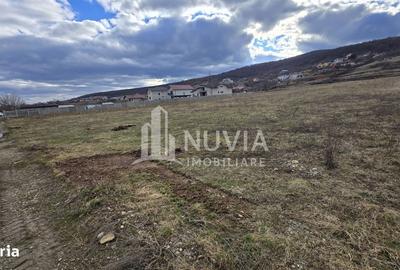 Teren de 5738 mp, în Central