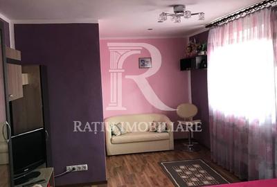 Casă cu 5 camere cu Teren 500 Mp în Oncea - 13