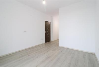 Apartament cu 4 camere decomandat în Păcurari - 10