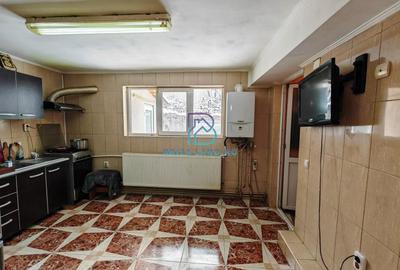 Soseaua Chitilei, zona Marmurei, casa P+E, suprafata 110mp, 4 camere teren 192mp - 9