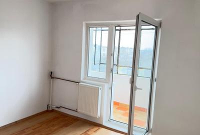 Apartament decomandat 51mp , doua balcoane, Mihai Bravu - 9