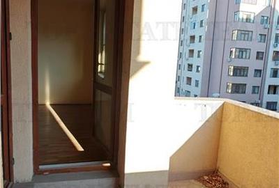 Studio de vanzare foarte spatios, 63,4 mp, cu toate utilitatile in Prelungirea G - 4
