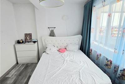 Apartament cu 3 camere decomandat, mobilat în Palazu Mare - 8