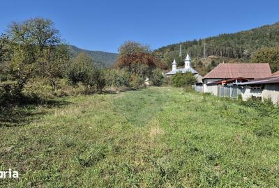 Teren de 1280 mp, în Pângărați - 5