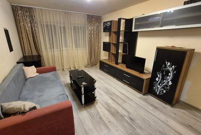 Inchiriez apartament doua camere in Micalaca zona 300 - 2