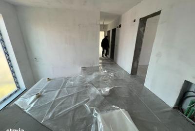 Casă cu 4 camere în Mărăcineni - 8