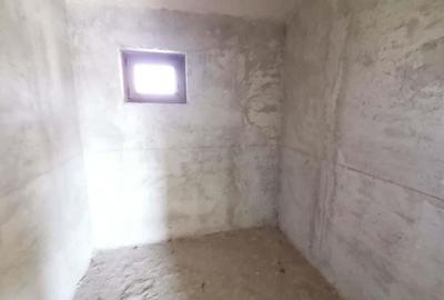 Casă cu 4 camere cu Teren 354.6 Mp în 1 Decembrie - 10