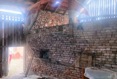 Casă cu Teren 2008 Mp în Retiș - 7