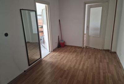 Garsonieră decomandată în Central - 15