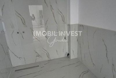 Apartament cu 3 camere în Central - 2