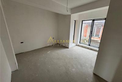 Duplex cu 4 camere cu Canalizare în Central - 4