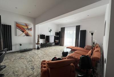 Apartament loft 245mp, 4  camere, cu licenta turistica in aparthotel in Predeal - 1