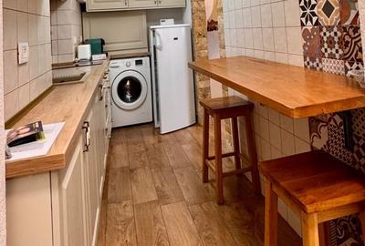 De închiriat – Apartament elegant,ultracentral - 7