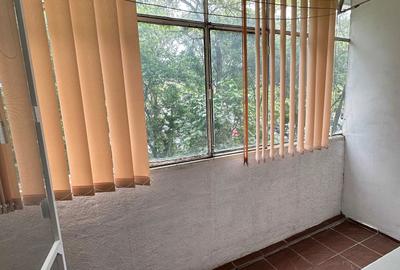 Apartament cu 4 camere decomandat în Cantacuzino - 6