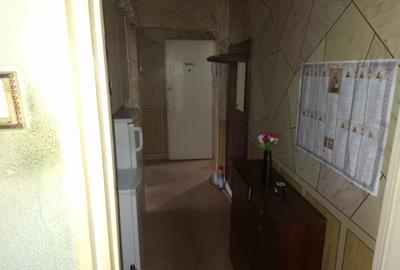 Apartament cu 3 camere nedecomandat în Mihai Bravu - 1
