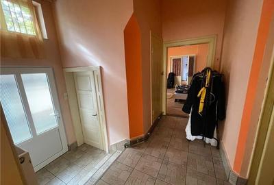 Casa singur in curte cu teren 774mp,zona Turnisor - D.D.Rosca - 8
