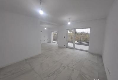 Casă cu 5 camere cu Teren 40 Mp în Gai - 12