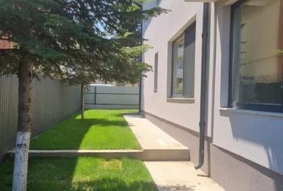 Casa D+P+Etaj+Pod - Ovidiu Sud - Teren 427 Mp - Mobilata - 4