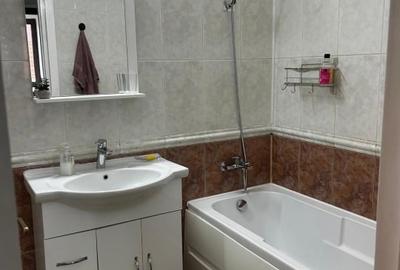 Garsonieră,Pod Ciurel-Lujerului, 42 mp, bloc 2008 - 11