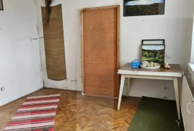Apartament cu 3 camere decomandat în Spitalului - 11