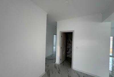 Casă individuală cu 3 camere cu Canalizare în Sântandrei - 4