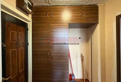 Apartament cu 3 camere în Alexandru Obregia - 14