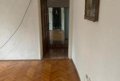 Apartament cu 3 camere semidecomandat în Nord - 1