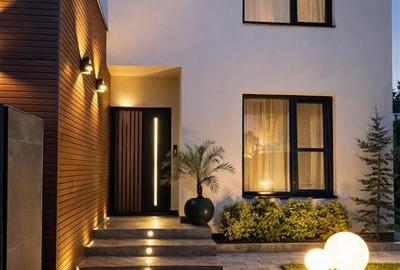 Casă individuală cu 4 camere cu Teren 830 Mp în Exterior Est - 2