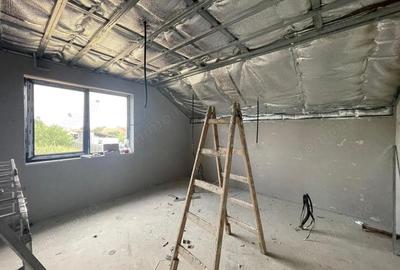 Casă cu 3 camere cu Teren 340 Mp în Urseni - 6