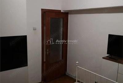 Apartament cu 2 camere decomandat în Rovine - 3