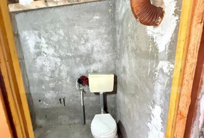 Casă cu 3 camere cu Canalizare în Central - 15