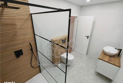 Casă cu 4 camere cu Teren 250 Mp în Șelimbăr - 1