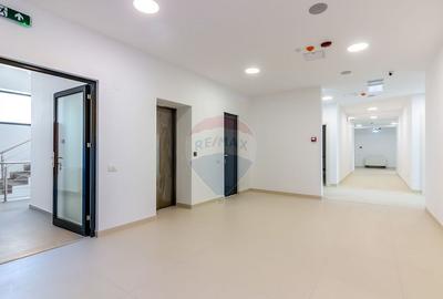 Cabinete medicale in Centru Medical Nou | Premium | lan... - 15